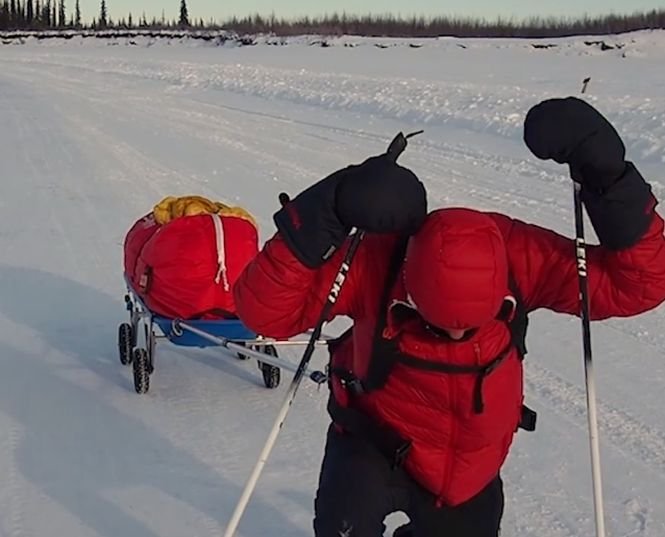 Imagini sfâşietoare cu Tibi Uşeriu la Cercul Polar. Cum arată picioarele lui, pe final de cursă