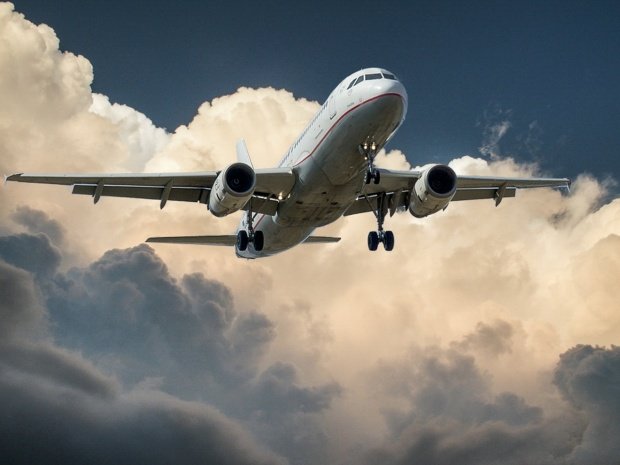 Aproximativ 2.000 de pasageri, afectați de întârzierile zborurilor de pe Otopeni