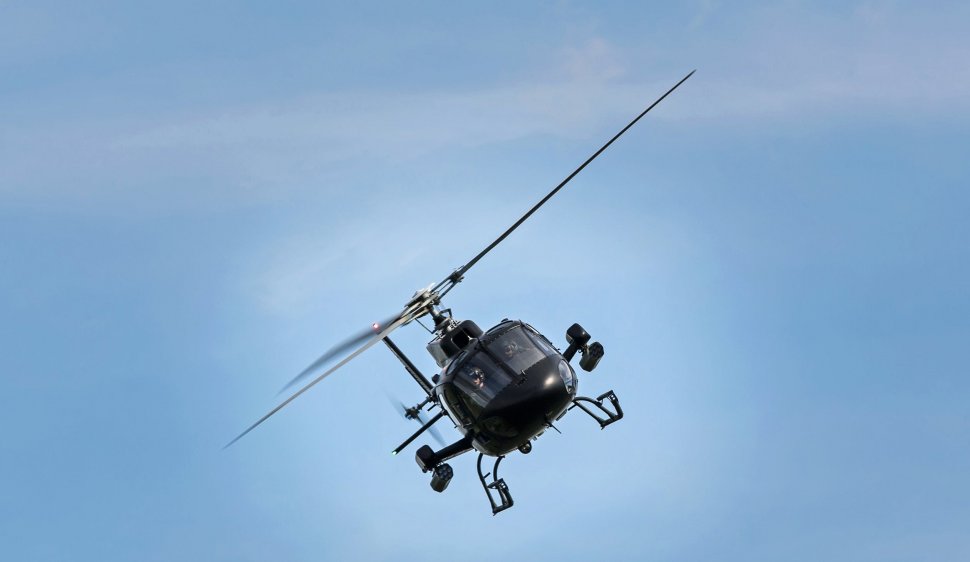 Incident aviatic. Un elicopter s-a prăbușit în zona Marii Bariere de Corali din Australia. Doi turiști morți și mai multe persoane rănite