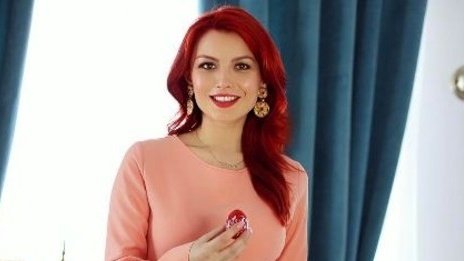 O cunoscută cântăreață din România a ajuns la spital. Ce probleme de sănătare are artista