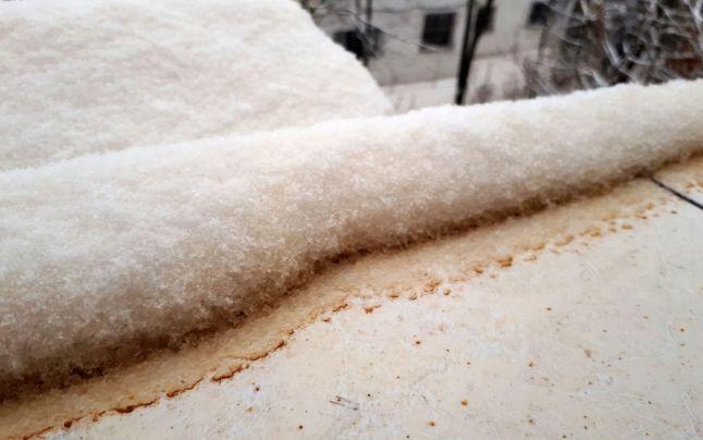 Zăpadă portocalie a început să cadă peste România  516805