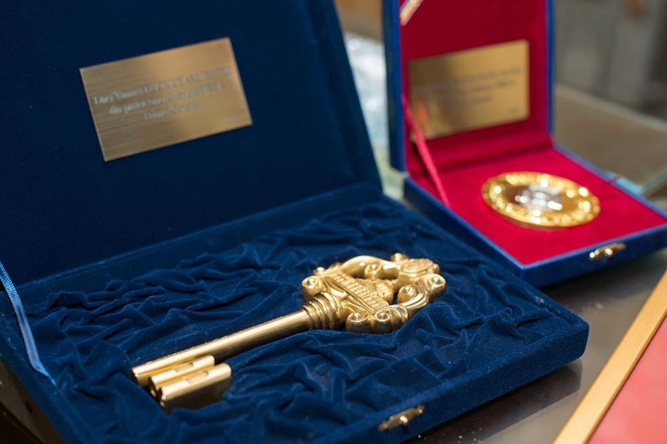 Actrița Tamara Buciuceanu Botez a primit titlul de Cetăţean de Onoare al Municipiului Bucureşti şi Cheia Oraşului 519734