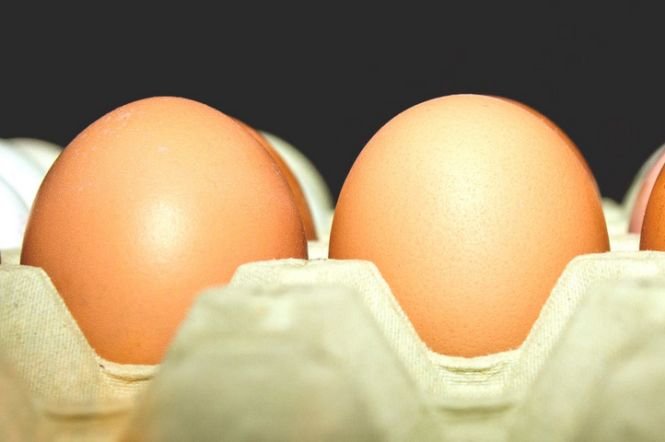 Mare atenție la ouăle din comerț care au imprimat 3 pe coajă. Uite ce înseamnă de fapt fiecare cifră