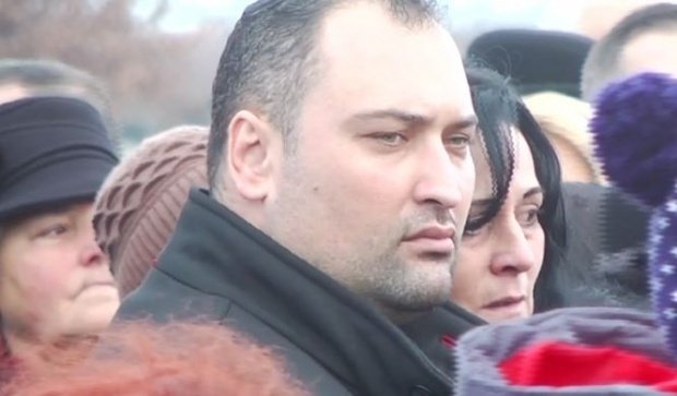 Răzvan Rentea, bărbatul care şi-a ucis părinţii şi bunica, este internat în spital: „Am nişte dureri îngrozitoare”
