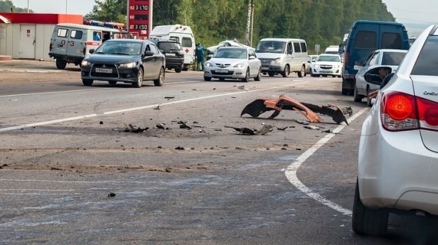Tragedie în Capitală! Un bărbat a murit după ce a fost lovit de o maşină pe trecerea de pietoni