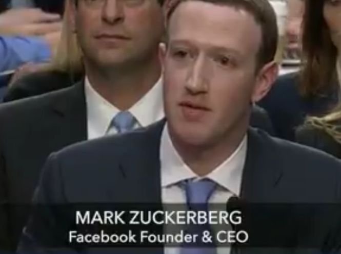 Mark Zuckerberg a fost întrebat dacă Facebook își ascultă userii în secret. Răspunsul a fost prompt