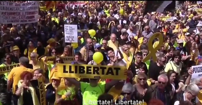 Protest de amploare în Catalonia. Peste 300.000 de oameni au ieşit în stradă