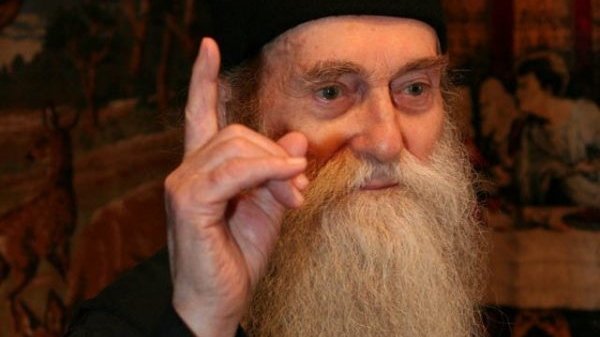 Părintele Arsenie Papacioc: Cel mai mare păcat pe care îl fac oamenii când merg la mare 