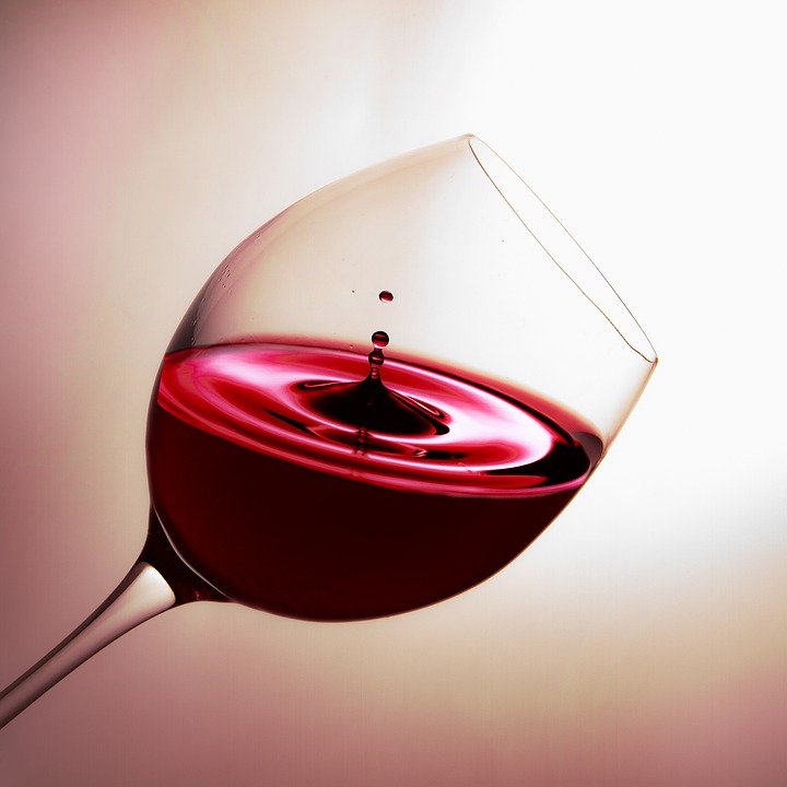 Descoperire-șoc despre vinul din supermaket! 