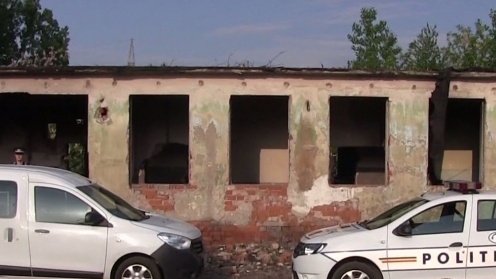 Descinderi în cartierul unde a fost ucisă fetița de cinci ani din Baia Mare. Mai mulți minori au fost duși la audieri