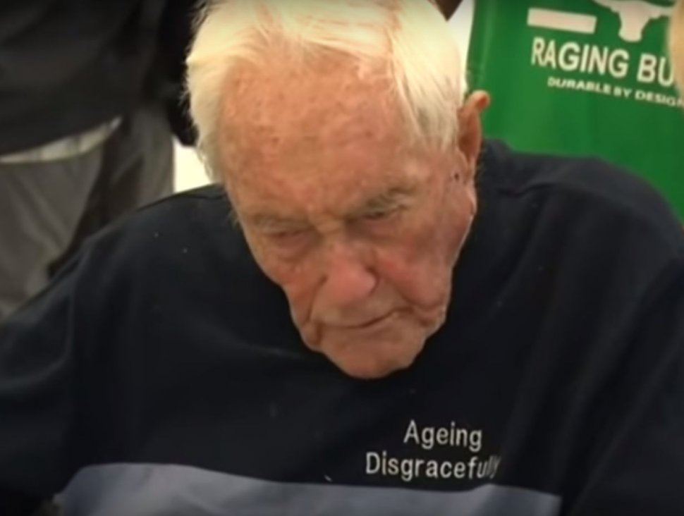Un om de știință în vârstă de 104 ani a pornit ”călătoria către moarte”. Povestea incredibilă a bărbatului