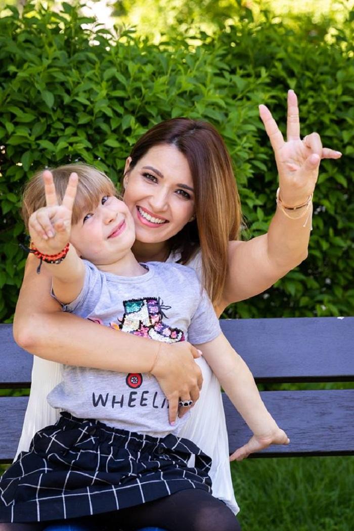 Ela Crăciun este însărcinată pentru a treia oară. ”Am visat că țineam în brațe un băiețel!” 525536