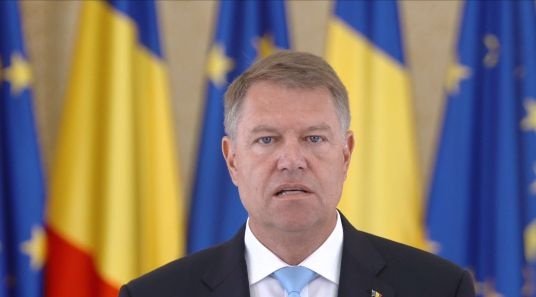 Klaus Iohannis: „E imperioasă demisia domnei Dăncilă pentru a face loc unor oameni responsabili și competenți”