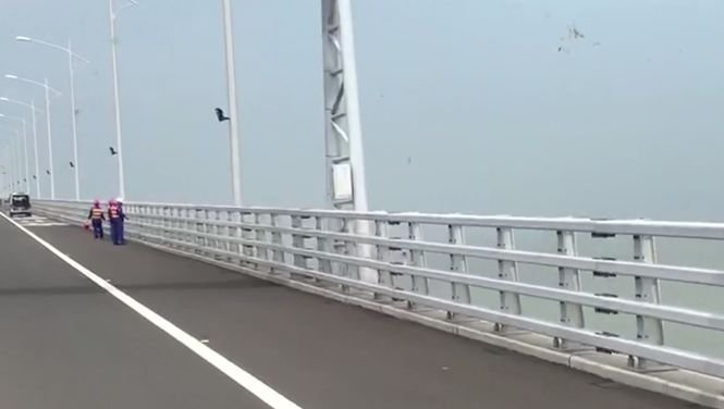 China, model de dezvoltare economică. Imagini în premieră cu cel mai lung pod maritim din lume - VIDEO