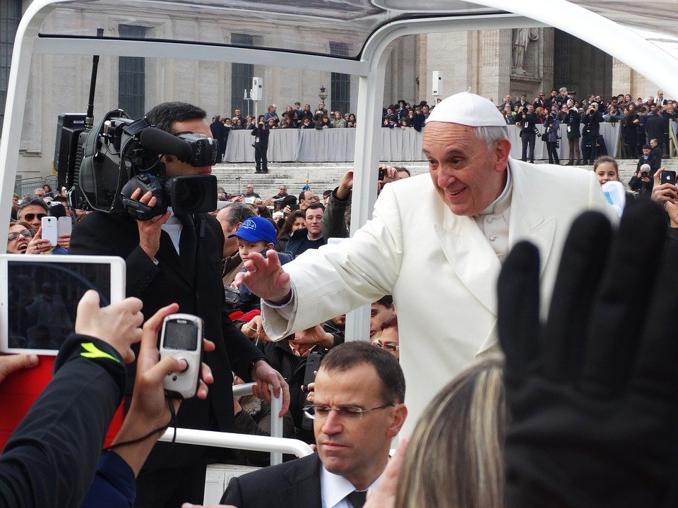 17 curiozități despre Vatican și papalitate