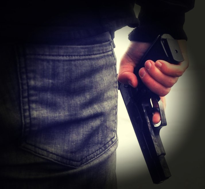 Afacerist român împușcat în stil mafiot pe stradă cu 11 focuri de armă. Interviu exclusiv, dezvăluiri uluitoare