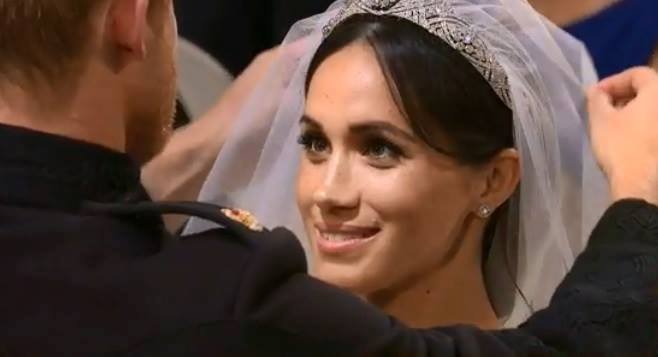 Nuntă regală. Ce i-a spus Prințul Harry lui Meghan, când a văzut-o pentru prima dată în rochia de mireasă