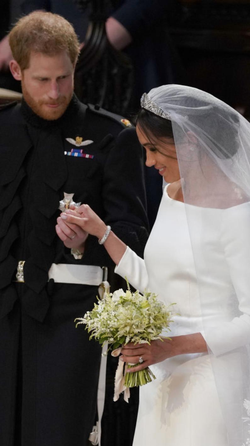  Ce s-a ales de buchetul de mireasă a lui Meghan Markle?! De ce nicio mireasă nu ar face asta cu el 528246
