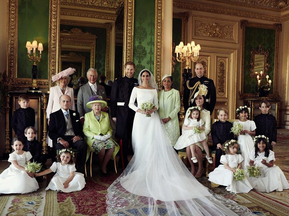Ducele şi ducesa de Sussex au publicat trei fotografii oficiale de la nunta lor