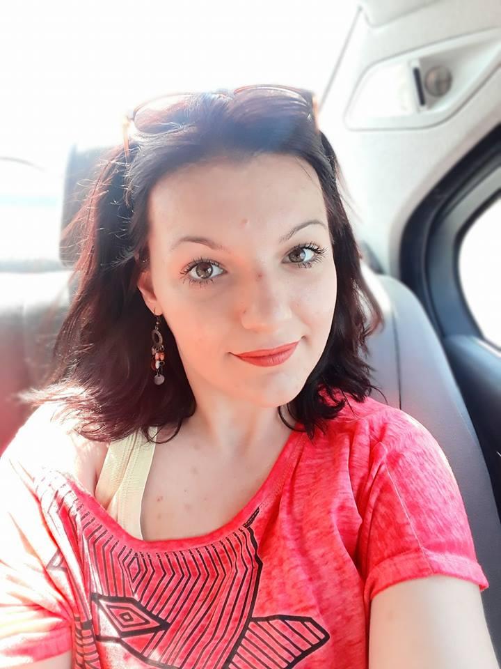 Ultima postare de pe Facebook a Laurei, una dintre cele două tinere moarte în accidentul din Arad. Cunoscuții au rămas șocați 528385