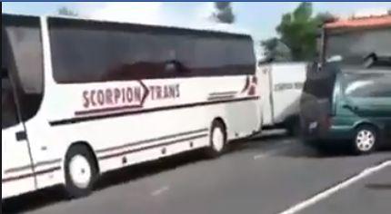 Primele imagini de la tragedia din Ungaria. Un microbuz din Mureș a fost implicat în accident, iar nouă români au murit 528659