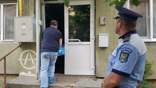 Crimă îngrozitoare în Timișoara. Un bărbat și-a ucis soția, apoi a încercat să se sinucidă
