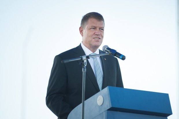 Klaus Iohannis, apostrofat la Mioveni: Jos labele de pe Justiție