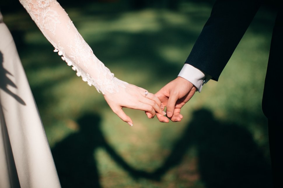 Un bărbat din Dubai a divorțat la doar 15 minute după căsătorie, pentru că s-a simțit „insultat și umilit” de socru
