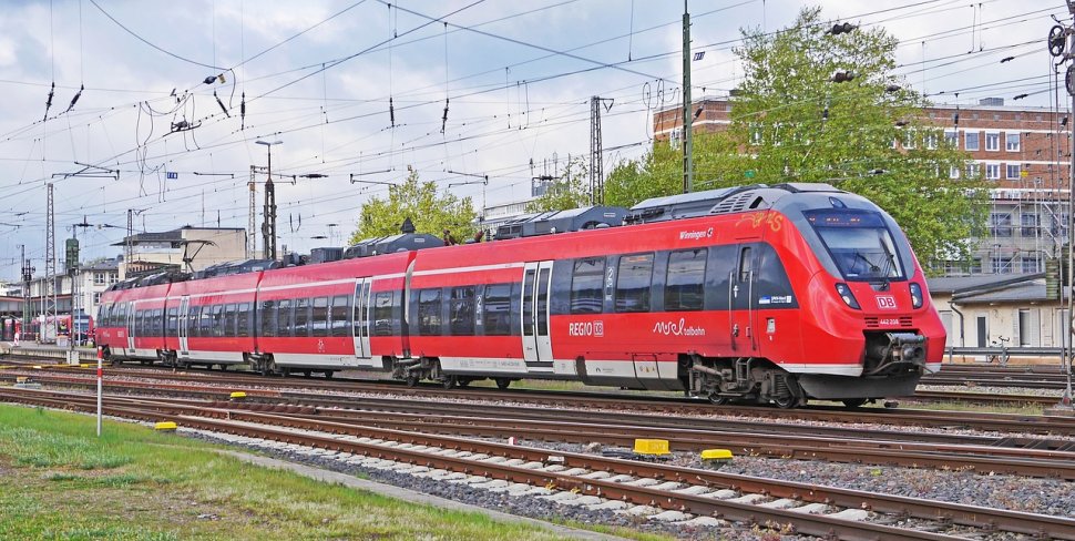  Cum reușesc cele mai tari companii feroviare europene să atragă călători - Viteză, covor roșu și șnițele