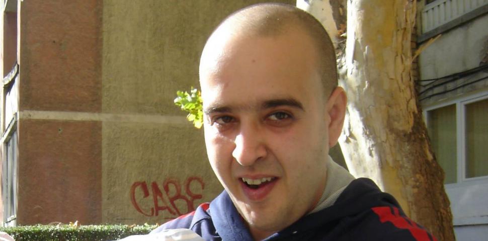  Marius avea doi copii minunați acasă, dar aseară a simțit că nu mai rezistă. Decizia pe care a luat-o a șocat un oraș întreg. Ce a văzut totuși lumea pe pagina lui de Facebook 530818