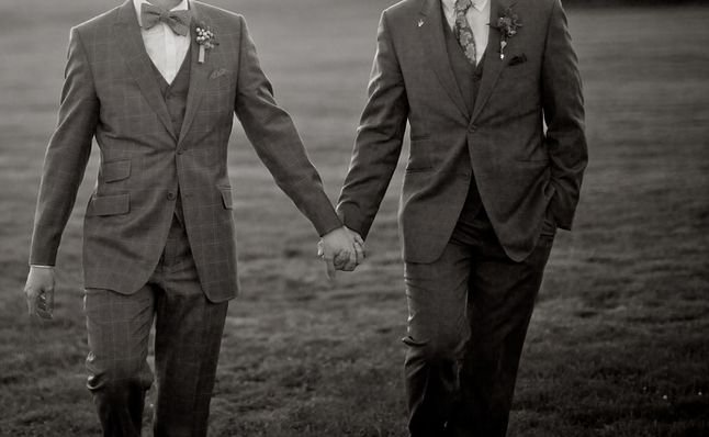Decizie istorică pentru cuplurile gay din țară