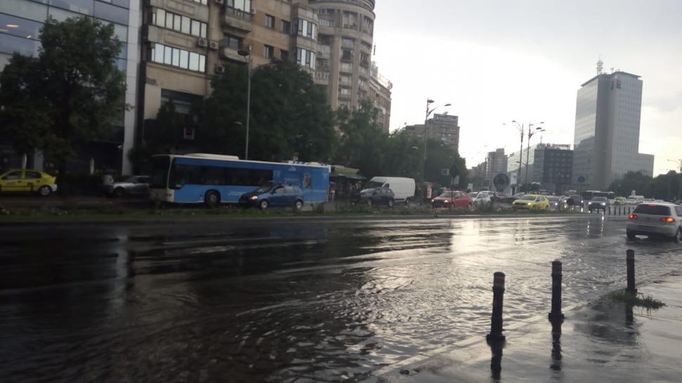 Rupere de nori în București (FOTO) 531424