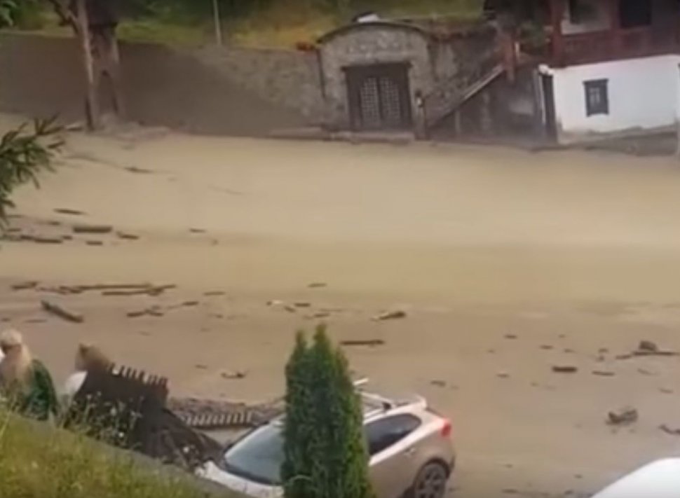 Dezastru în Maramureș. O furtună puternică a făcut ravagii în zonă - VIDEO