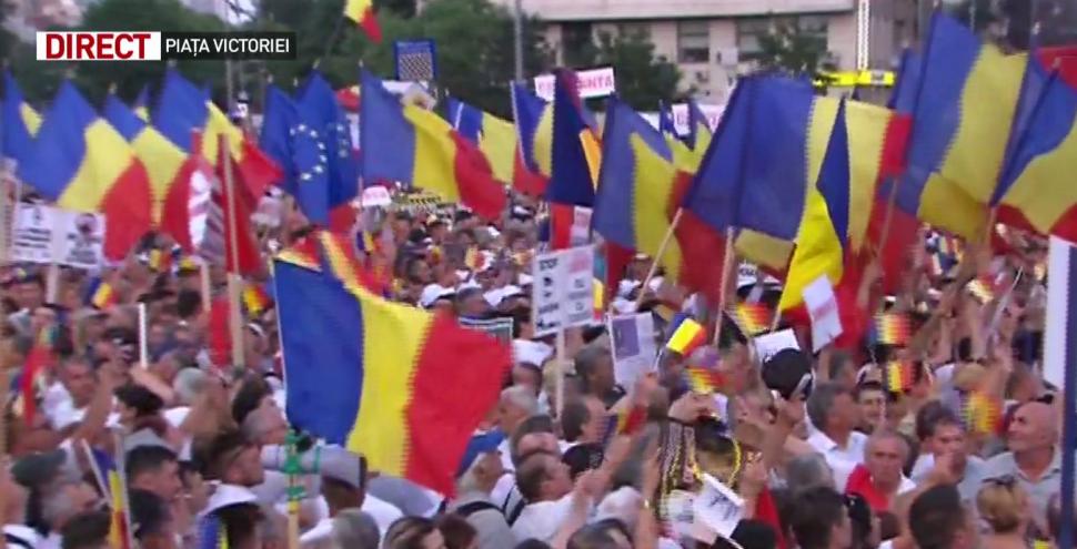 Mitingul PSD s-a încheiat. Piața Victoriei s-a luminat cu lanterne. Cele mai importante mesaje transmise de liderii Coaliției (FOTO+VIDEO) 532265