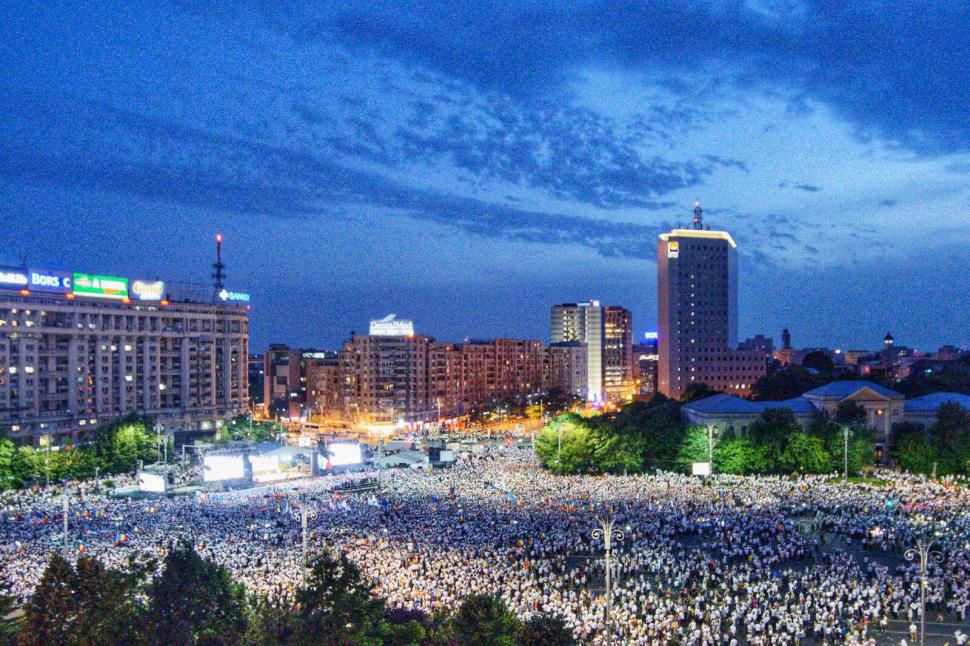 Mitingul PSD s-a încheiat. Piața Victoriei s-a luminat cu lanterne. Cele mai importante mesaje transmise de liderii Coaliției (FOTO+VIDEO) 532284