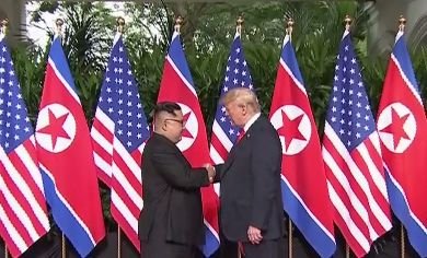 Donald Trump, după întâlnirea istorică cu Kim Jong Un: „Foarte pozitiv. O relație excelentă”