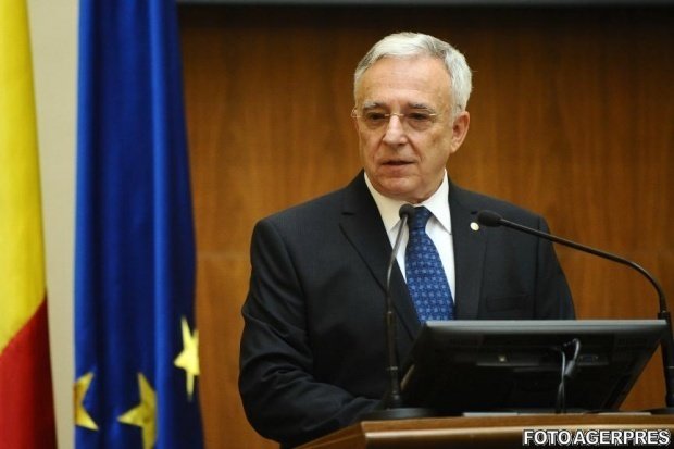 Isărescu: Intrarea României în zona euro nu e o opţiune, este o obligaţie
