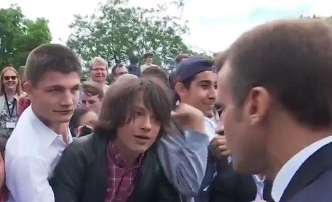 Emmanuel Macron l-a pus la punct pe un tânăr care i-a spus „Manu” - VIDEO