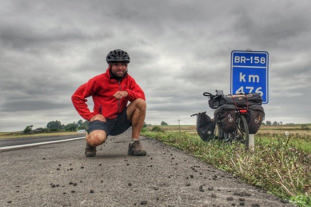 Românul care traversează Americile pe bicicletă, decizie radicală. Cei care au citit ultimul său mesaj au rămas fără cuvinte