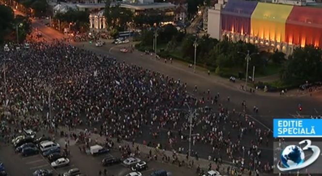 Un nou protest a avut loc în Piaţa Victoriei din Capitală - VIDEO