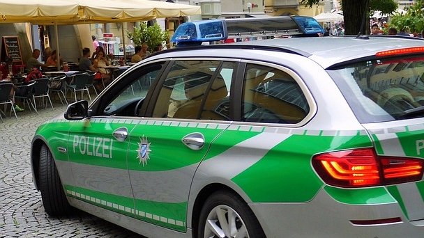 Alertă în Germania. Peste 20 de decese, după ce un angajat a otrăvit mâncarea unui coleg