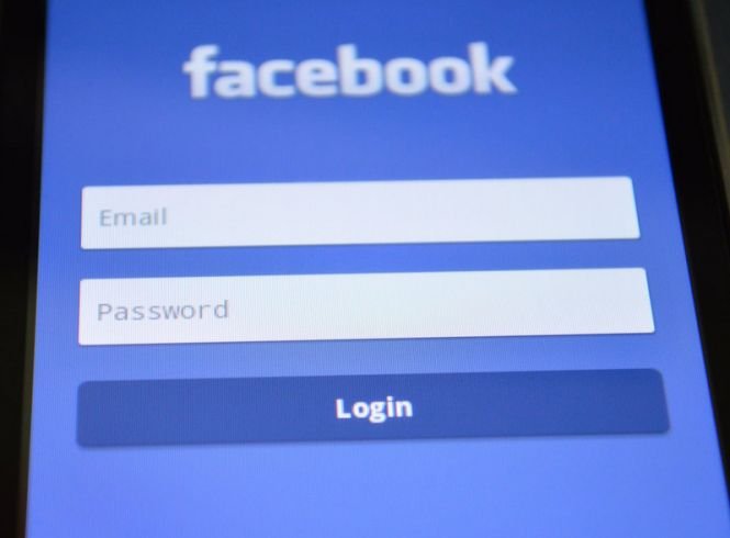 O eroare a Facebook a afectat sute de mii de persoane