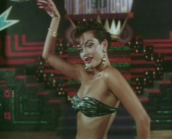 La doar 20 de ani, Anca Țurcașiu apărea nud în pelicula "Miss Litoral". Îți mai amintești cum arăta frumoasa artistă? - GALERIE FOTO 538135