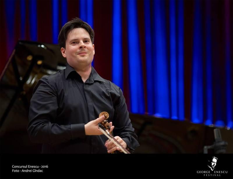 Concursul Enescu 2018 se deschide cu singurul triplu concert din literatura muzicală românească – o compoziție de Paul Constantinescu –, sub bagheta dirijorului Gabriel Bebeșelea la Ateneul Român 539325
