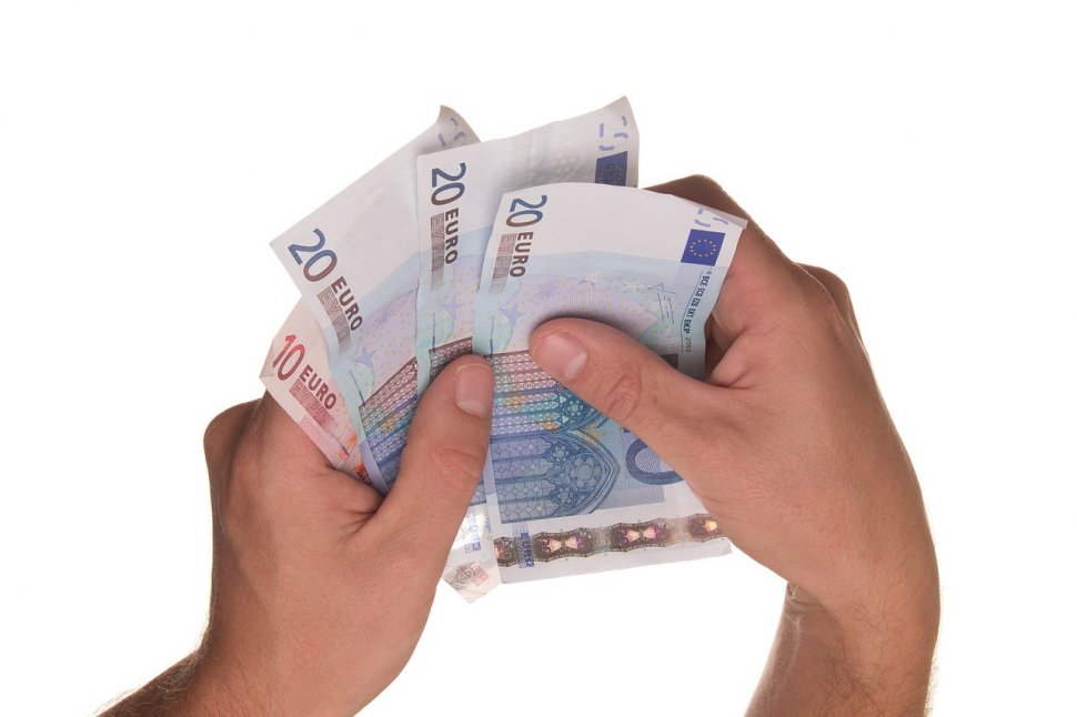 Cursul BNR. Cursul valutar euro al zilei de vineri, 13 iulie
