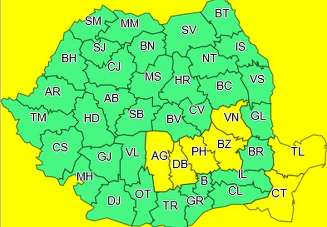Se strică vremea din nou! Cod galben de ploi torențiale și vijelii 539865
