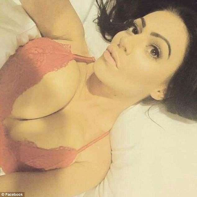 Un ministru i-a trimis mesaje erotice unei barmanițe. După trei săptămâni, a avut parte de surpriza vieții. Cine era fata 540179