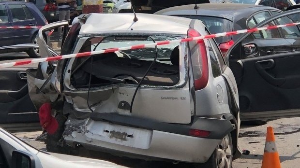 Carambol cu șase mașini pe A2, Constanța-București. O persoană a fost rănită