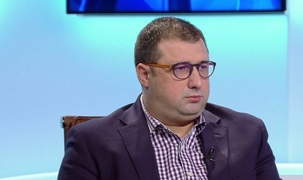 Daniel Dragomir, declaraţie dură la adresa fostului ofiţer SRI Dumitru Dumbravă: Un hoţ între hoţi. Va ajunge la puşcărie