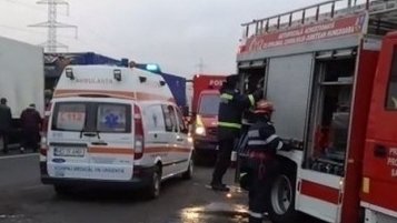 Accident rutier în Ilfov! Pieton lovit de o maşină în timp ce traversa neregulamentar